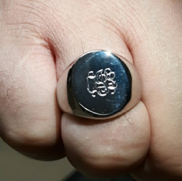 Eves Addiction Men's Stainless Steel Ring - Picture 1 of 3